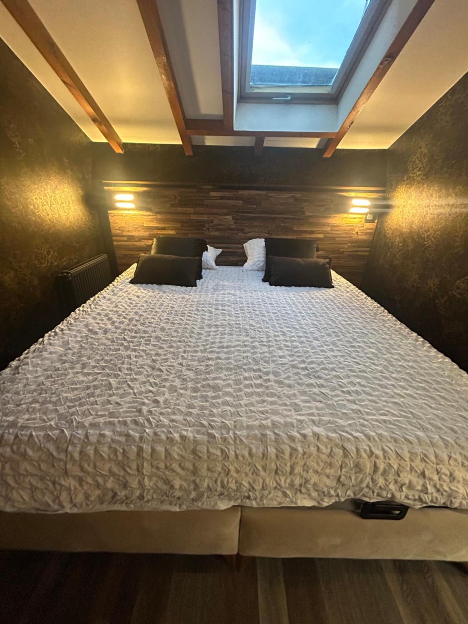 Appart Hotel Le 8 La Suite - Parking Gratuit - Mâcon Extérieur photo